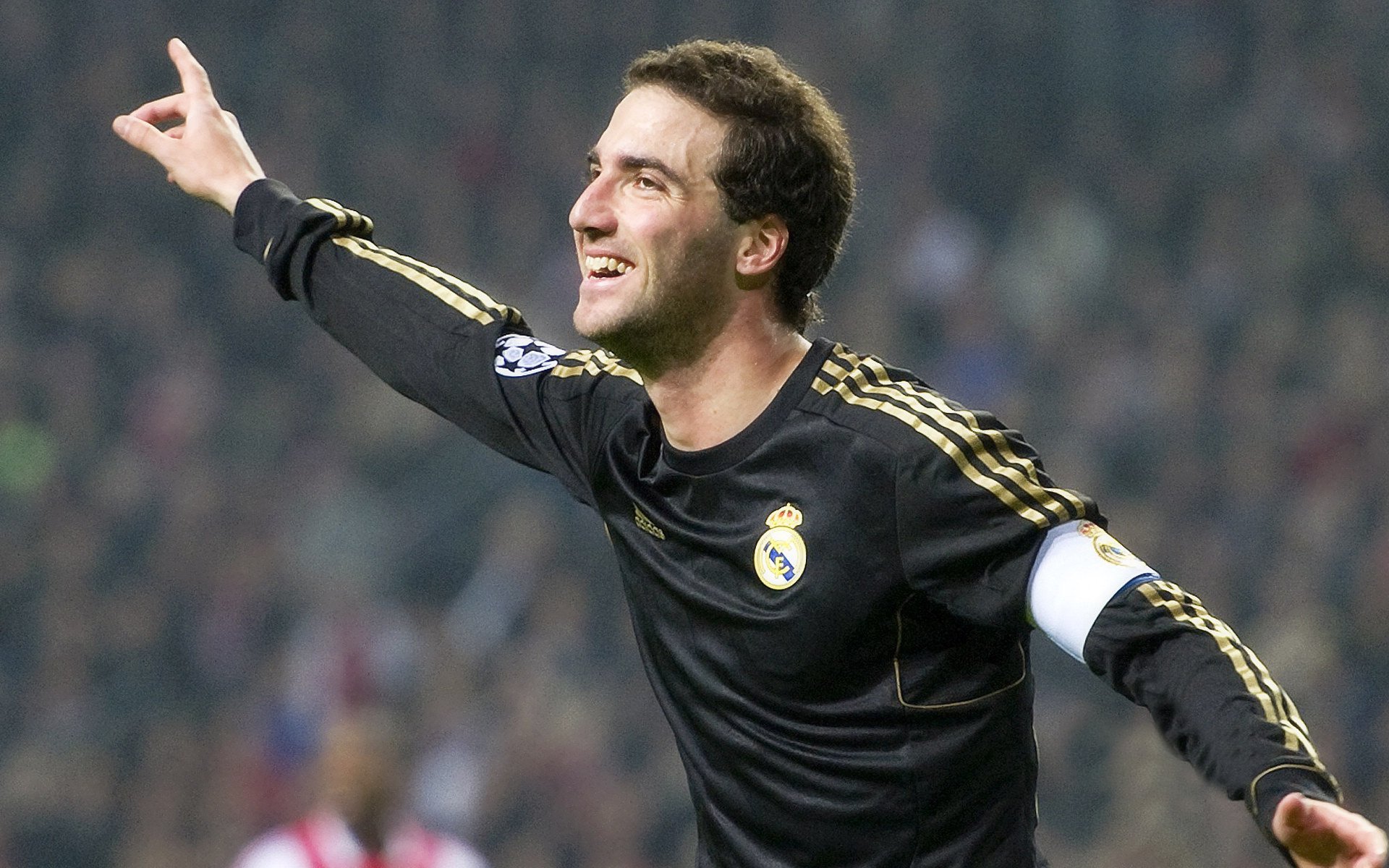 《使命召唤》联赛：枪械选择与配件搭配的深度研究，使命召唤枪械搭配推荐